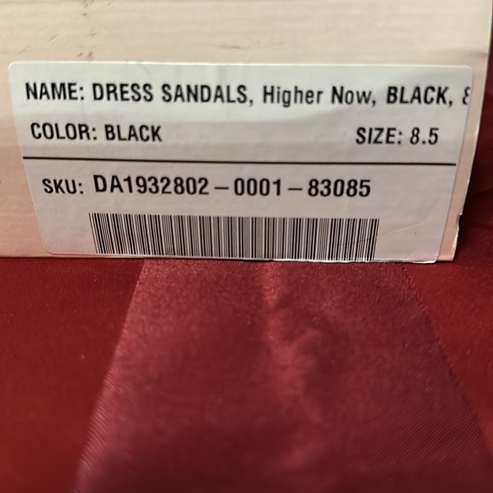 Size 8.5 JustFab Platform heels. Black in color. Brand New. Never been worn. - Picture 5 of 5